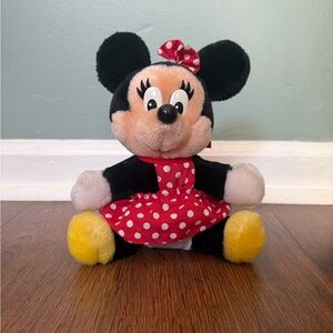 Disneyland Vintage Minnie Mouse Plush from 80s